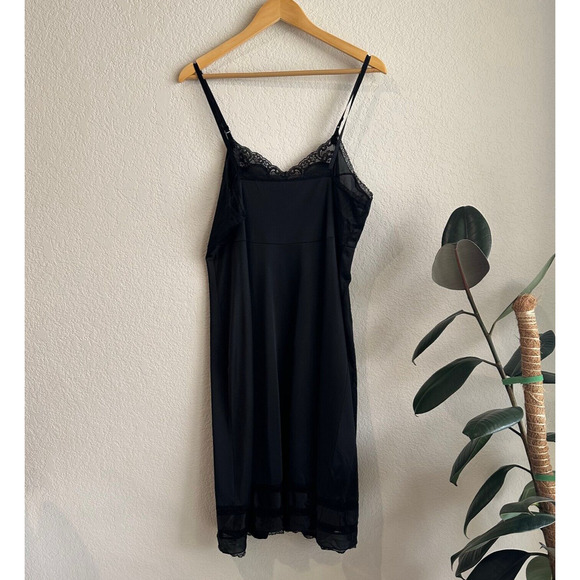 Vintage Womens Adonna Black Slip Dress 40/M Satin/Lace Lingerie Union Made USA - Picture 4 of 8
